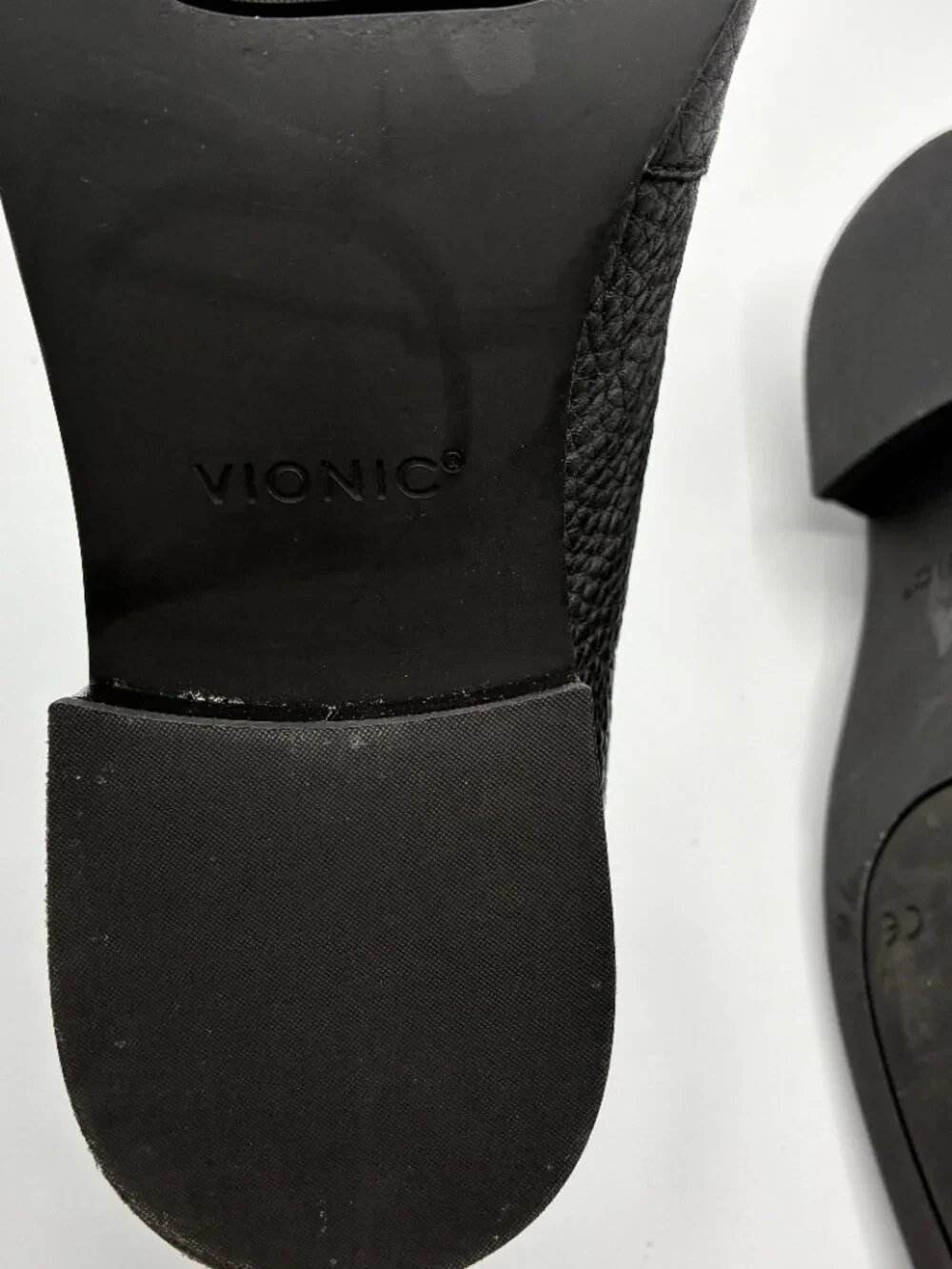 Vionic Shoes Black Pebbled Leather Sellah Loafers Slip On Flats